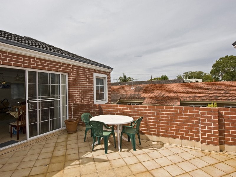 2/344 Mill Point Road, South Perth WA 6151