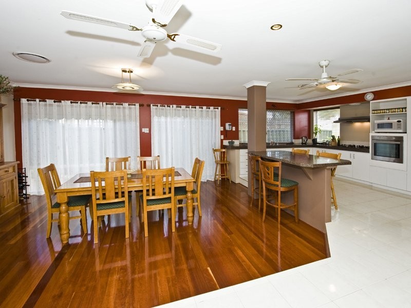 8 Villa Mews, Kewdale WA 6105