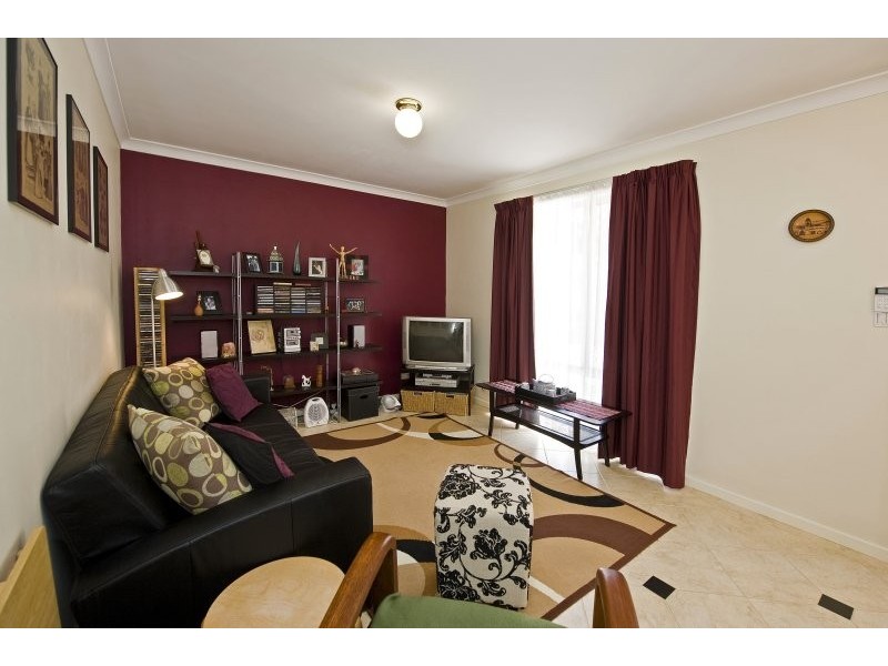 1/43 Chesterton Road, Bassendean WA 6054