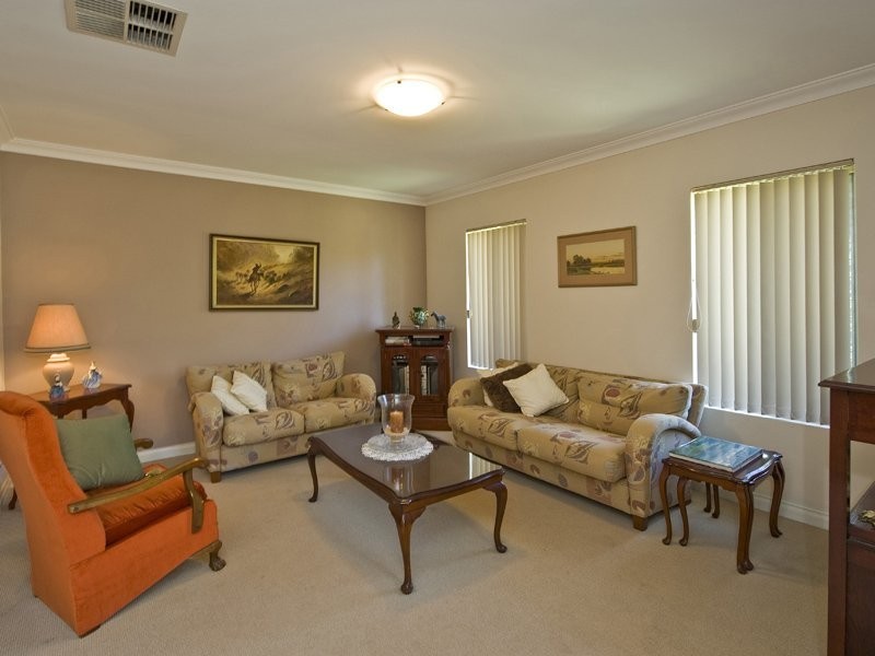 234A Rutland Avenue, Carlisle WA 6101