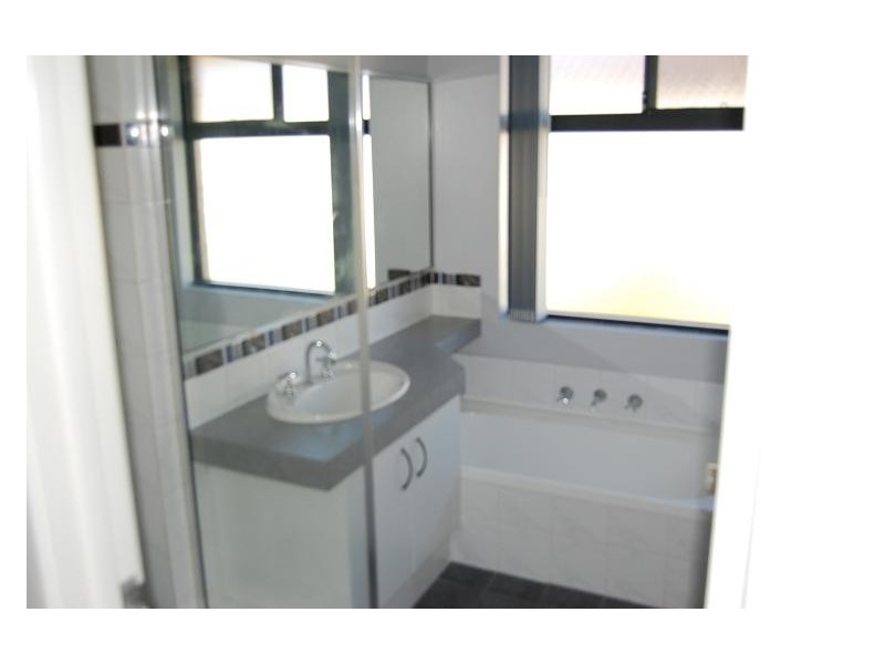 3 Copper Lane, Wattle Grove WA 6107