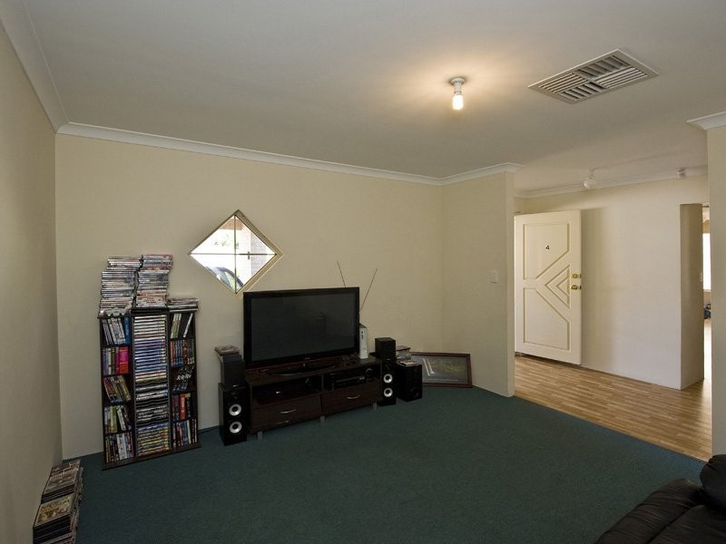 4/89 Mercury Street, Kewdale WA 6105