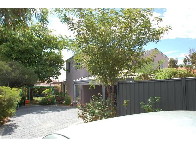94 Renou Street, East Cannington WA 6107