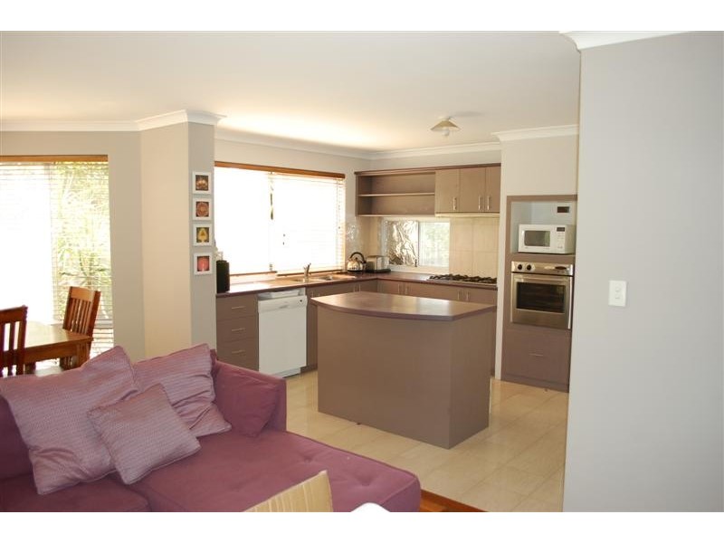94 Renou Street, East Cannington WA 6107