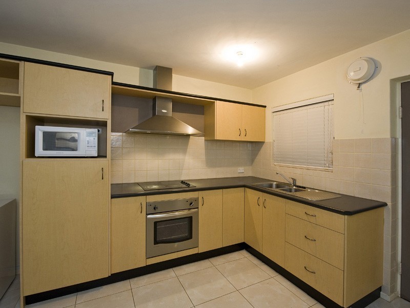 1/76 King George Street, Victoria Park WA 6100