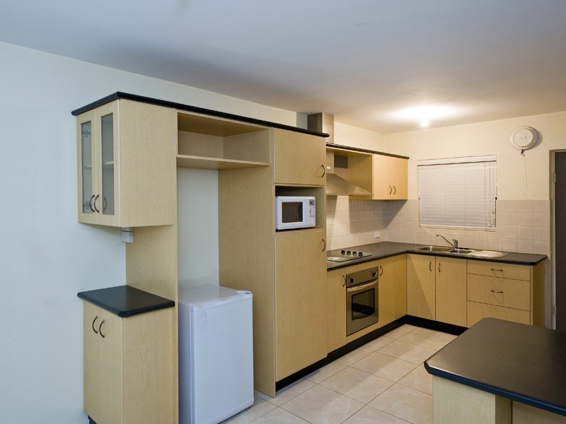 1/76 King George Street, Victoria Park WA 6100