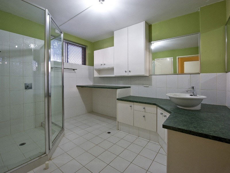 1/76 King George Street, Victoria Park WA 6100