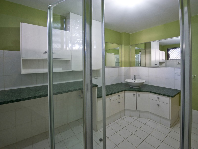 1/76 King George Street, Victoria Park WA 6100