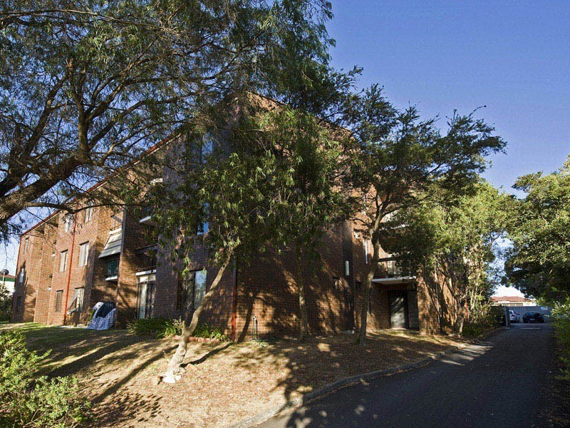 1/76 King George Street, Victoria Park WA 6100