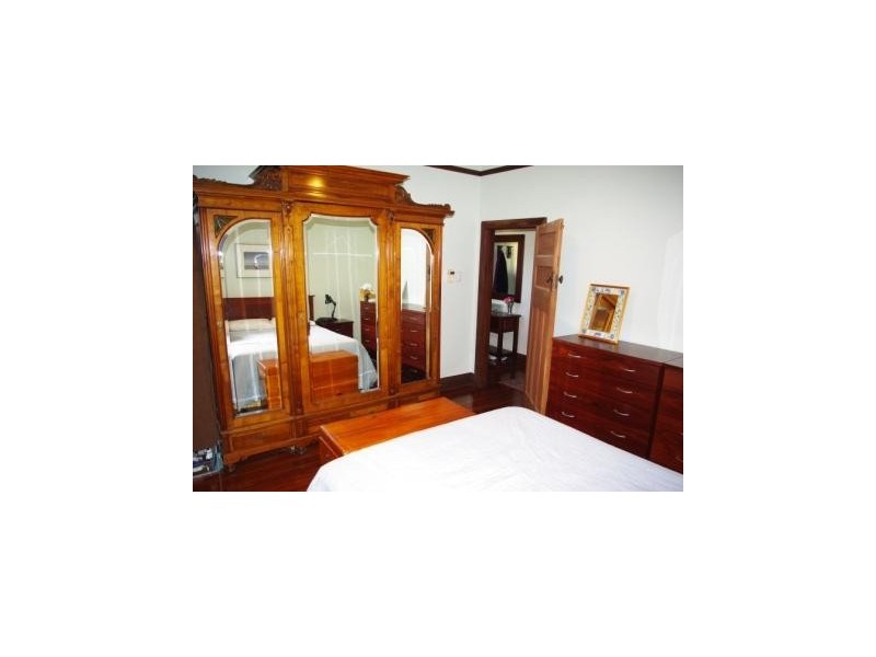 128 Hubert Street, East Victoria Park WA 6101