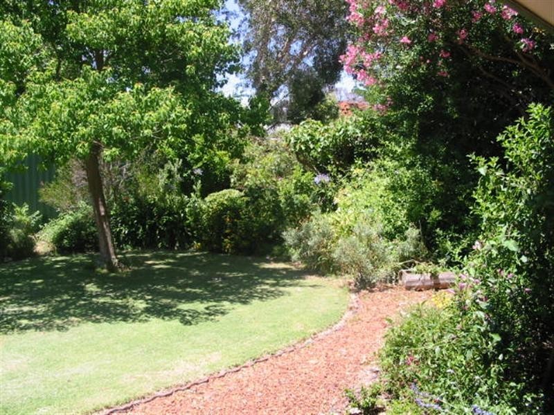 103A Mars Street, Carlisle WA 6101