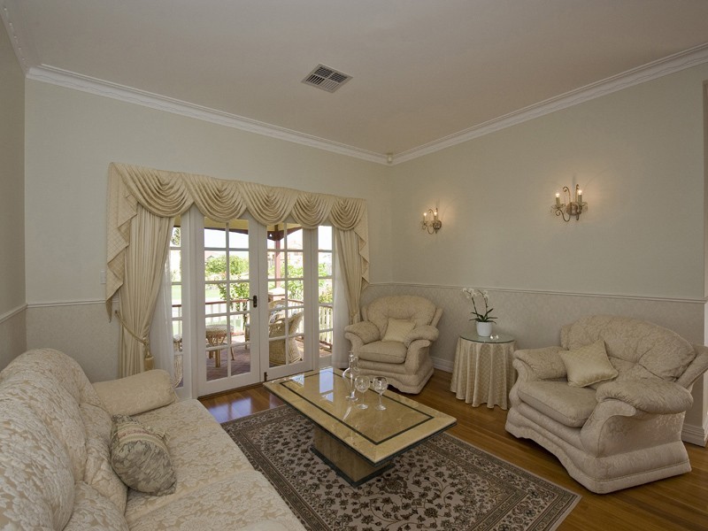 48 Manhattan Avenue, Iluka WA 6028