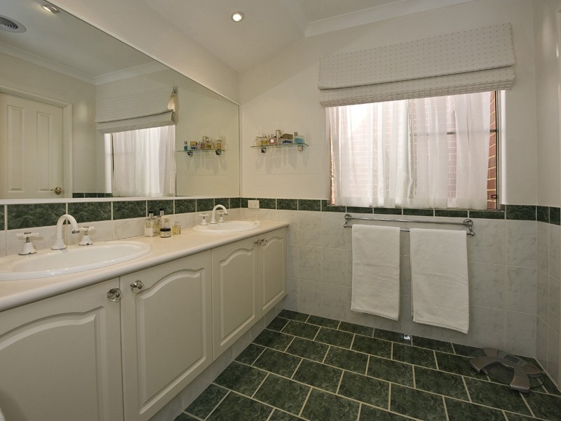 48 Manhattan Avenue, Iluka WA 6028