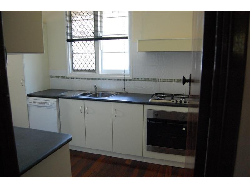 11 Clinton Avenue, St James WA 6102