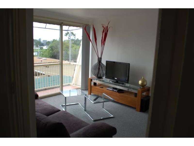 3/2 Jubilee Street, South Perth WA 6151