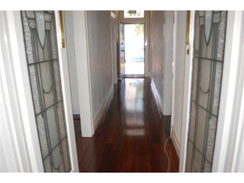 195 Gloucester Street, Victoria Park WA 6100