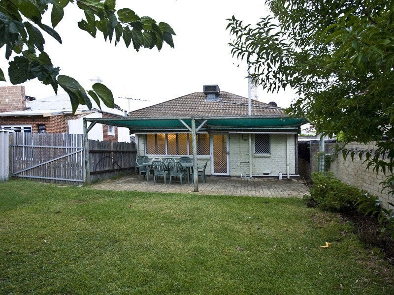 149 Shepperton Road, Victoria Park WA 6100