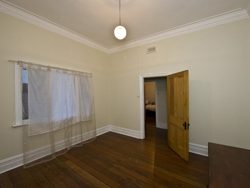 149 Shepperton Road, Victoria Park WA 6100