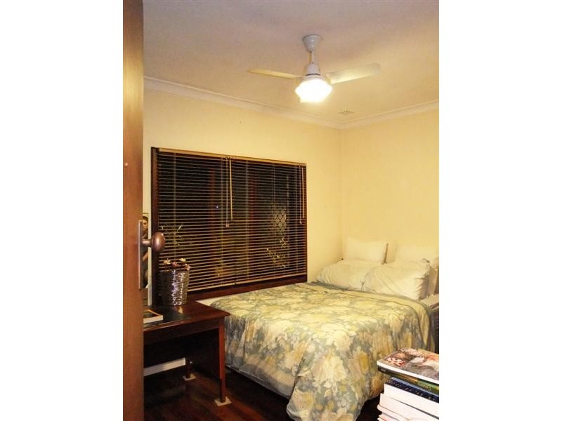 61 Hill View Terrace, St James WA 6102