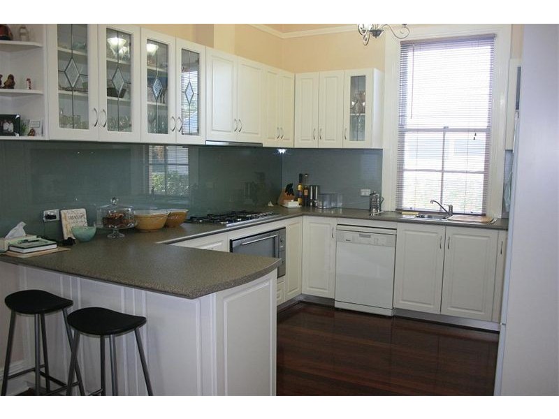 111 Mackie Street, Victoria Park WA 6100