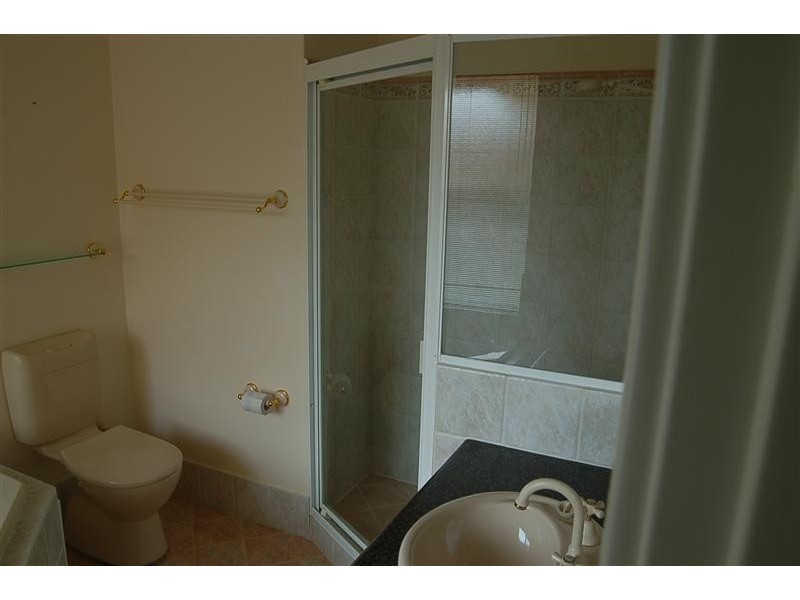 60B Teague Street, Victoria Park WA 6100