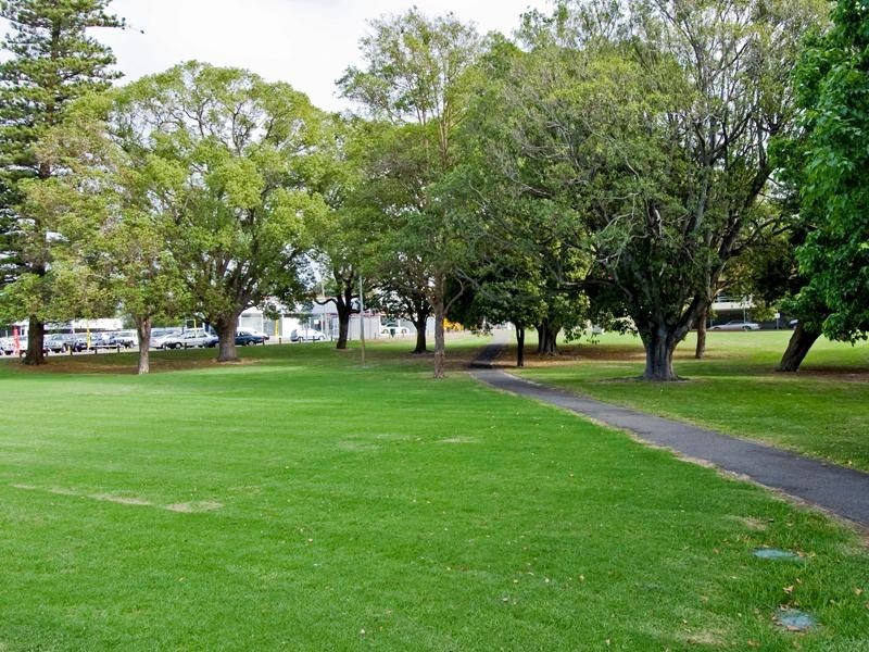 5/8-10 Salford Street, Victoria Park WA 6100