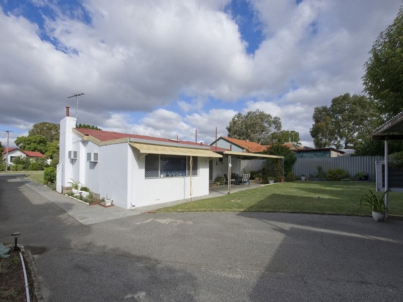 53 Alvah Street, St James WA 6102