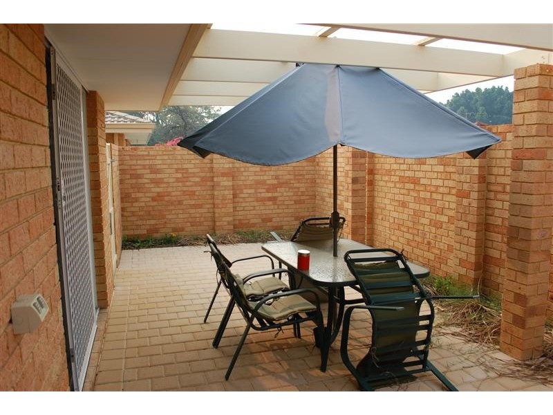 4/8 Hubert Street, East Victoria Park WA 6101