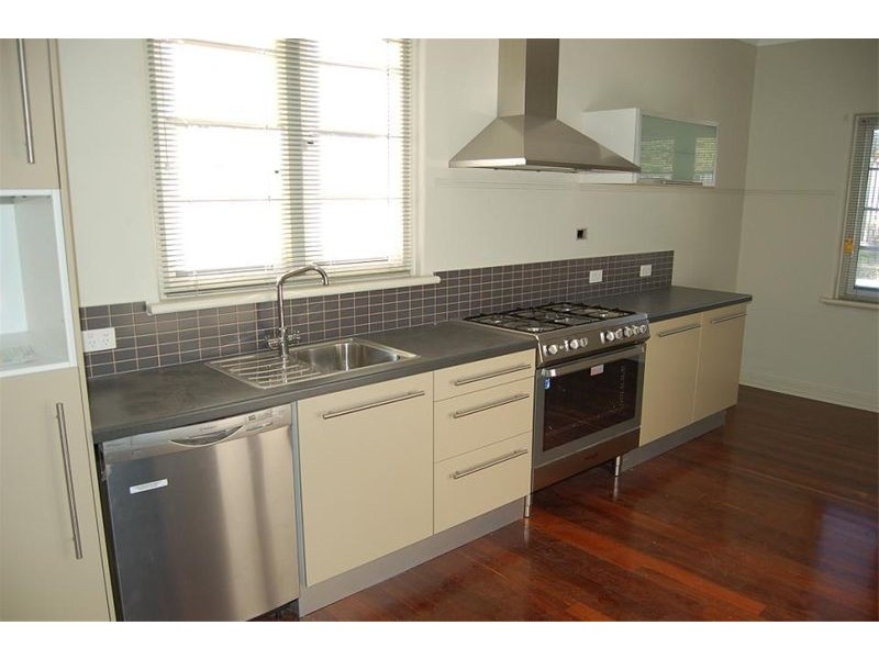 33 Whittlesford Street, East Victoria Park WA 6101