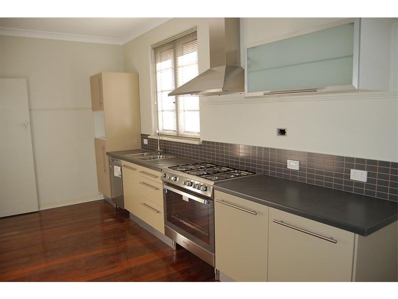 33 Whittlesford Street, East Victoria Park WA 6101