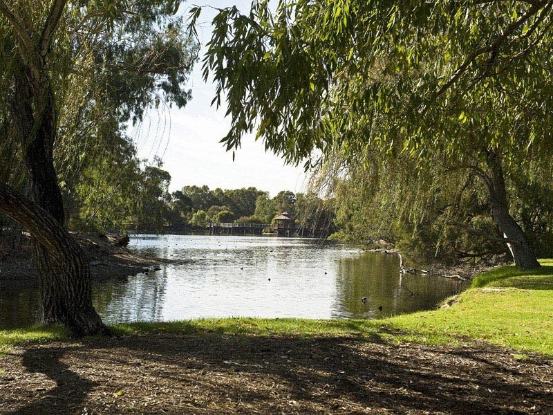 292 Surrey Road, Kewdale WA 6105