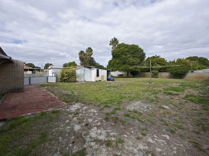 292 Surrey Road, Kewdale WA 6105
