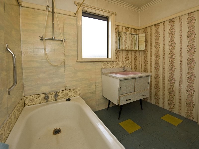 292 Surrey Road, Kewdale WA 6105