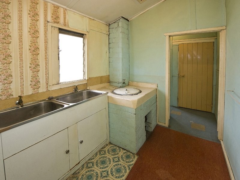 292 Surrey Road, Kewdale WA 6105