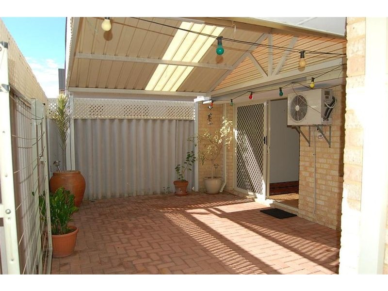 7D Gerring Court, Rivervale WA 6103