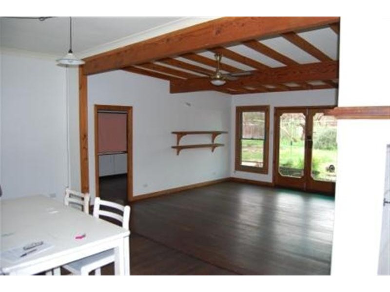 18 Jarrah Road, East Victoria Park WA 6101