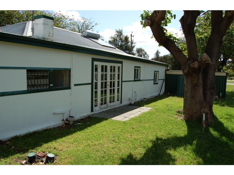 107 Ladywell Street, Beckenham WA 6107