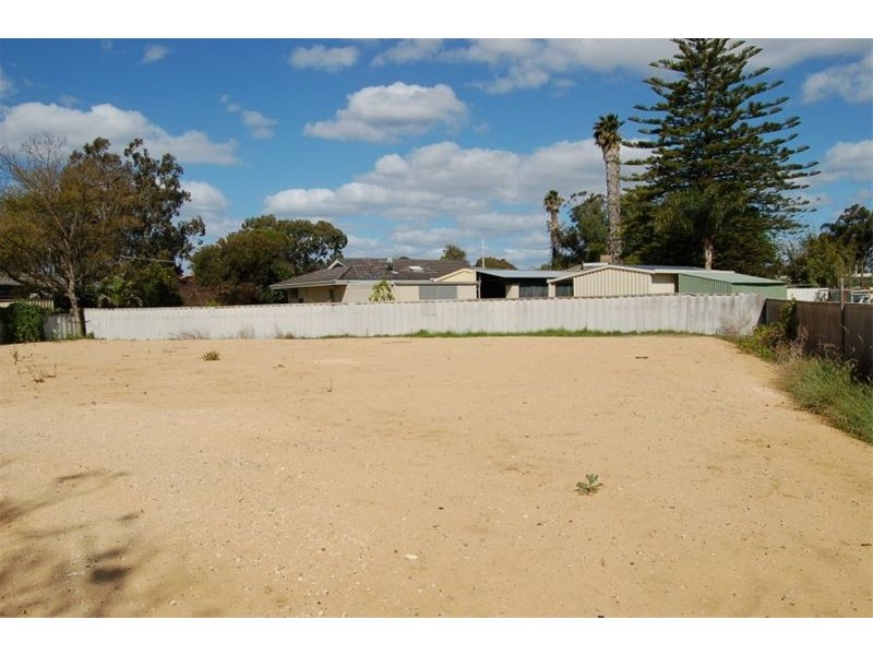 107 Ladywell Street, Beckenham WA 6107