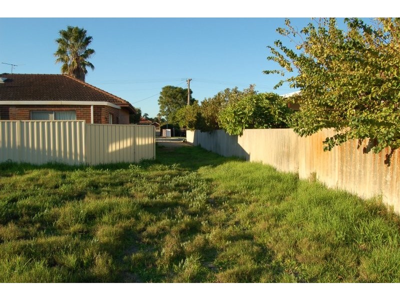 2/35  Emily Street, St James WA 6102