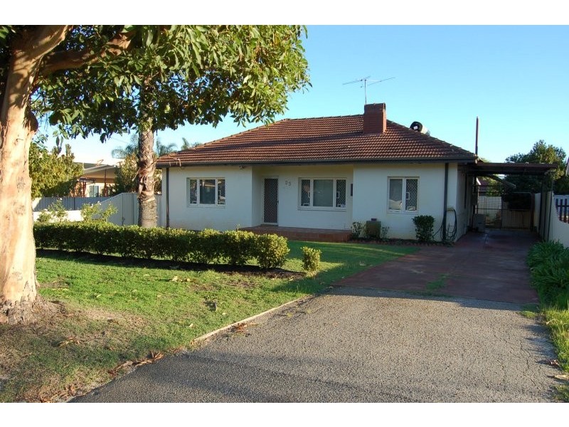 2/35  Emily Street, St James WA 6102