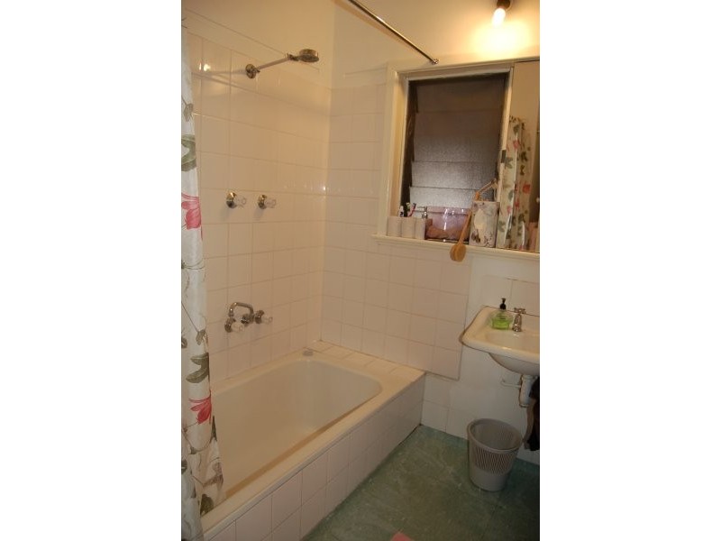 98 Jarrah Road, East Victoria Park WA 6101