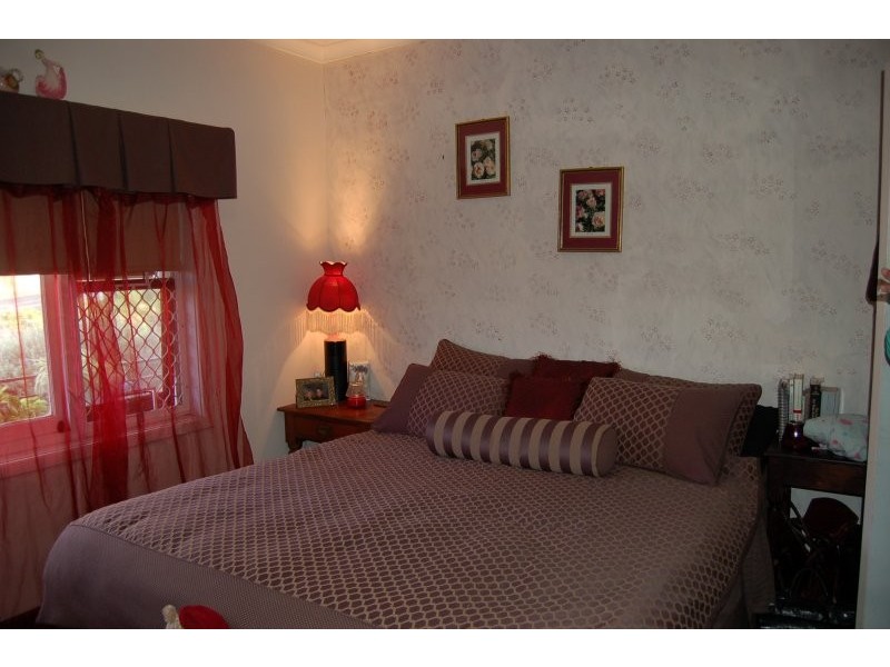 98 Jarrah Road, East Victoria Park WA 6101