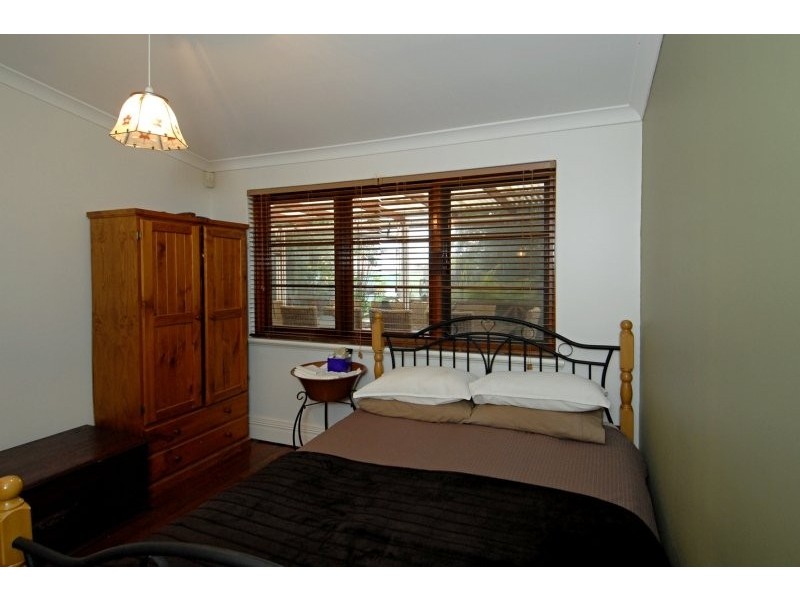 40 Hubert Street, East Victoria Park WA 6101