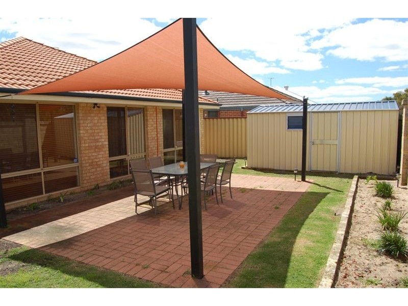 59 Courtland Crescent, Redcliffe WA 6104