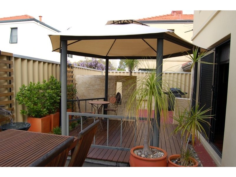 5/11  Gochean Avenue, Bentley WA 6102