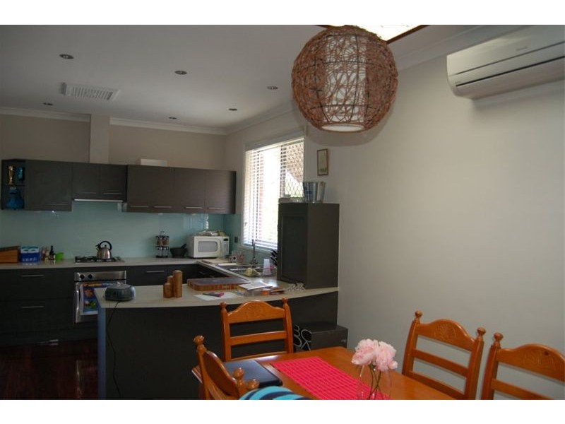 28 Salisbury Street, St James WA 6102