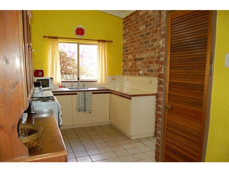 71  Kitchener Avenue, Victoria Park WA 6100