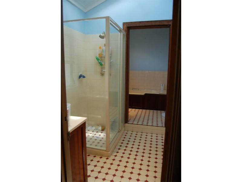 71  Kitchener Avenue, Victoria Park WA 6100