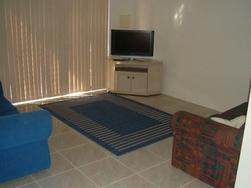 16/20  Gochean Avenue, Bentley WA 6102