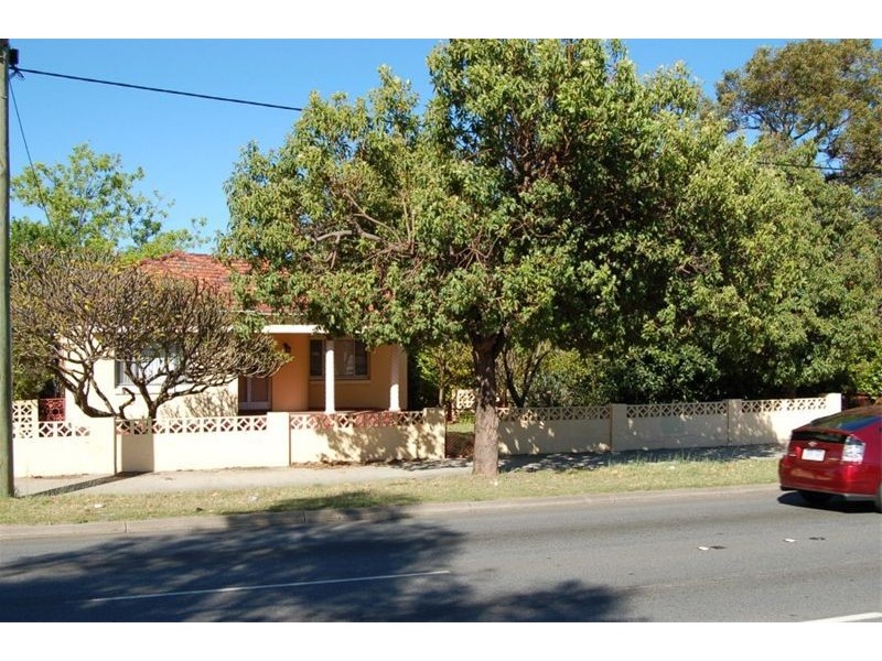 222  Orrong Road, Carlisle WA 6101